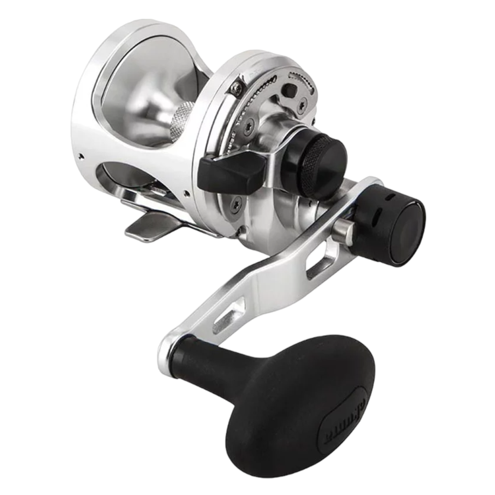 okuma CAVALLA 15II 両軸リール Carretilha Okuma Cavalla 5 IILX Silver Esquerda - Sugoi Big Fish